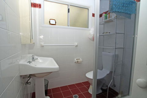 Surfer's Rest In Berrara - Darwin Holiday 3