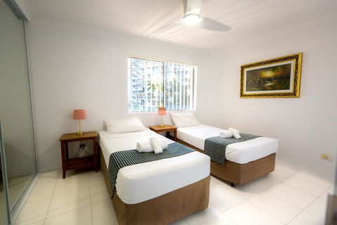 Surfers Del Rey - Darwin Holiday 1