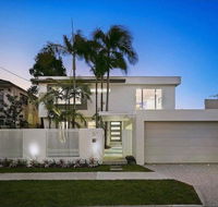 Surfers Paradise Holiday Home Almalfi Drive - Darwin Holiday