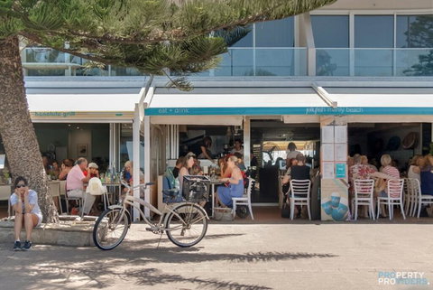 Surfways Executive Apartment At Manly Beach - Darwin Holiday 2