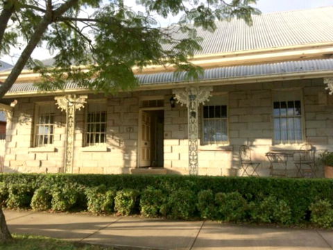 Surgeon's Cottage - Darwin Holiday 0