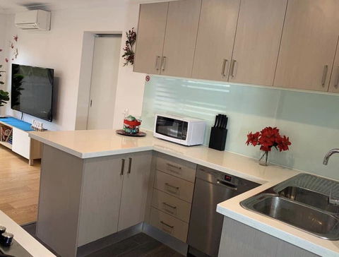 Sweet Home On Elgar - Darwin Holiday 2