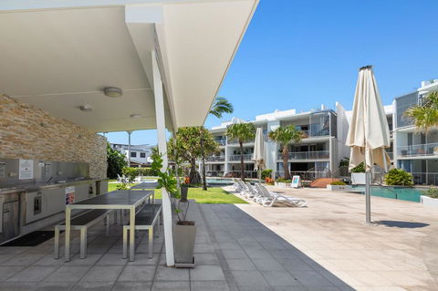 SWIM UP DRIFT APARTMENT 12 South - Darwin Holiday 1