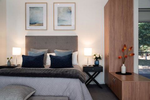 Swiss Mt Villa 2 - Darwin Holiday 2