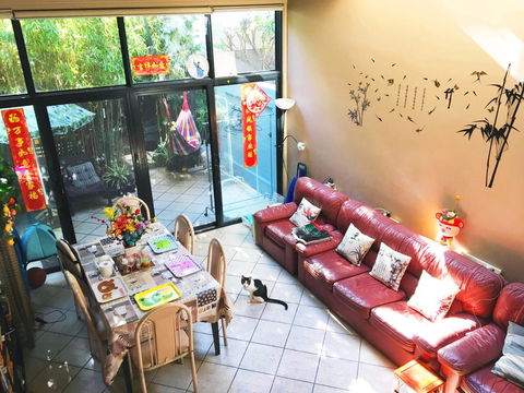 Sydney City Quiet Victorian Townhouse Convenient Location - Darwin Holiday 0