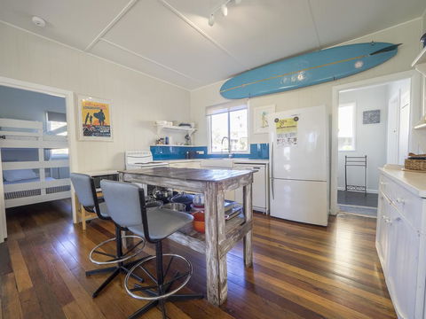 Tallowood Beachfront Cottage - Darwin Holiday 3