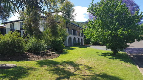 Tamworth Exclusive B&B - Darwin Holiday 0