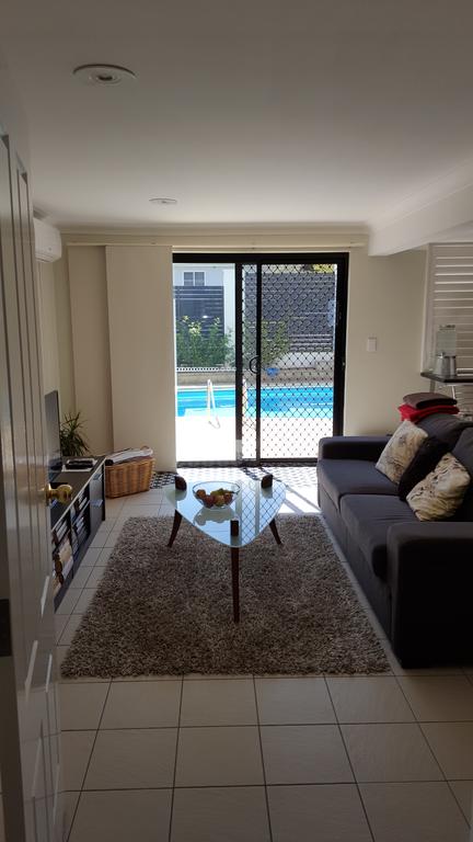 Tamworth Exclusive B&B - Darwin Holiday 3