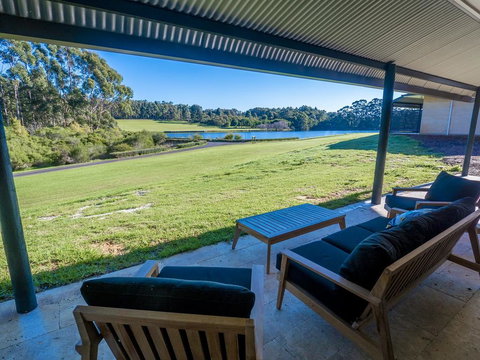 Tanah Marah - Darwin Holiday 0