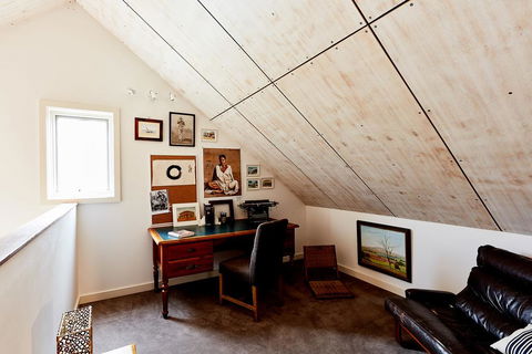 Tarndwarncoort - Farmer's Cottage - Darwin Holiday 1