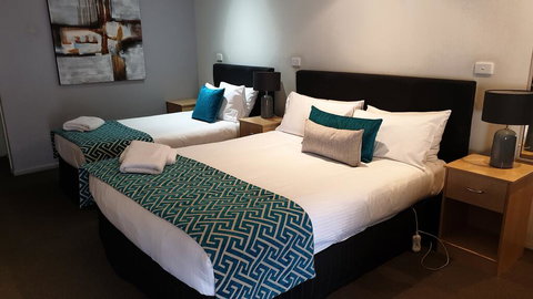 Tenterfield Tavern And Motor Inn - Darwin Holiday 3