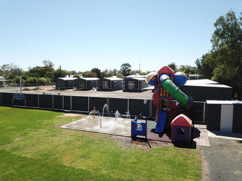 Terminus Hotel - Darwin Holiday 1