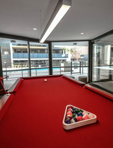 TERRACE LUX FULLY AIR 2 CAR FREE NETFLIX WIFI WINE - Darwin Holiday 3