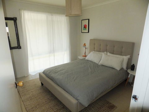 TERRIFIC ON TAMARA CRESCENT - Darwin Holiday 1