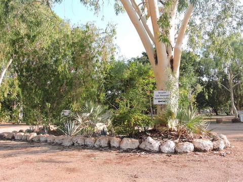 Territory Manor Motel & Caravan Park - Darwin Holiday 2