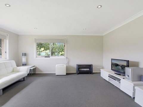 That Pink House! - Comfortable Home Away From Home - Darwin Holiday 1