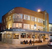 The Alpine Hotel - Darwin Holiday