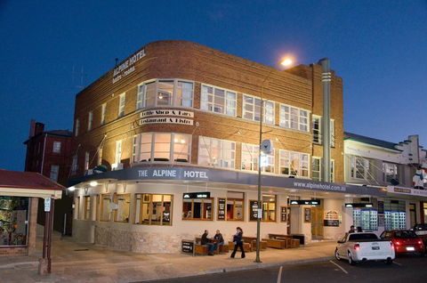 The Alpine Hotel - Darwin Holiday 0