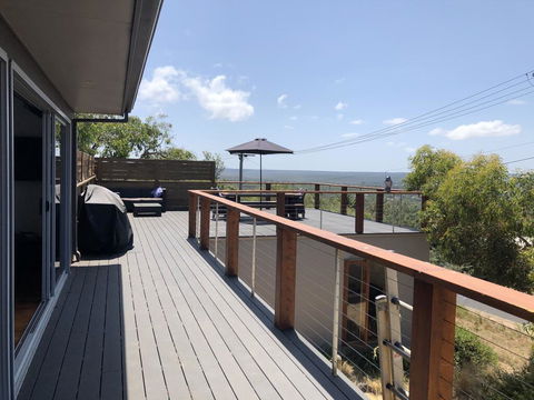 The Anglesea Beach House ADVENTURE RETREAT - Darwin Holiday 3