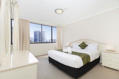 The Astor Apartments - Darwin Holiday 3
