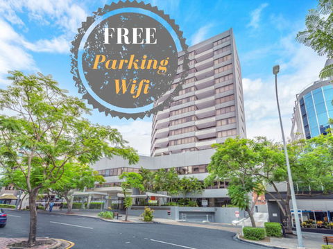 The Astor Apartments - Darwin Holiday 0