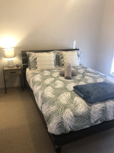 The Baltimore - Family Home Getaway - Darwin Holiday 3