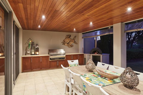 The Bay Residence, Dunsborough WA - Darwin Holiday 1