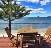 The Beach House' 169 Soldiers Point Road - right on the waterfront - Darwin Holiday