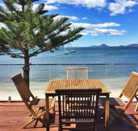 The Beach House' 169 Soldiers Point Road - right on the waterfront - Darwin Holiday