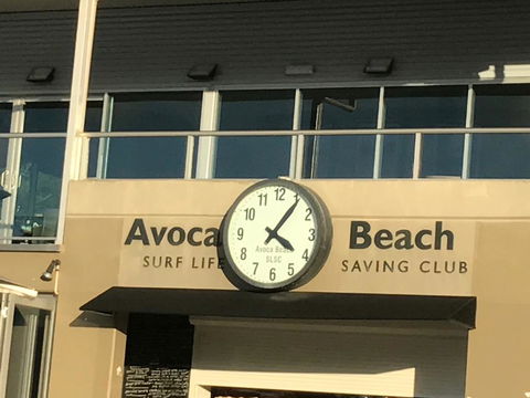 The Beach Hut Avoca Beach NSW - Darwin Holiday 3