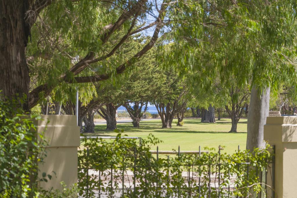 Busselton WA Darwin Holiday