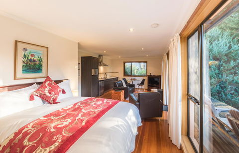 Parnella Kettering - Darwin Holiday 3