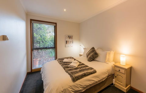 Parnella Kettering - Darwin Holiday 17