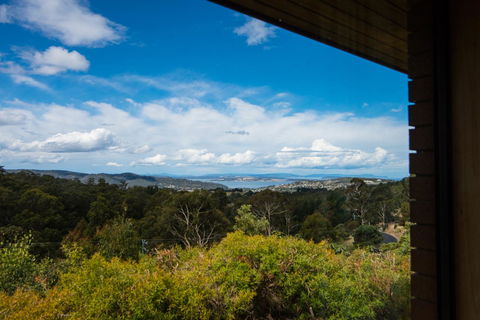 The Hobart Entrance - Darwin Holiday 14