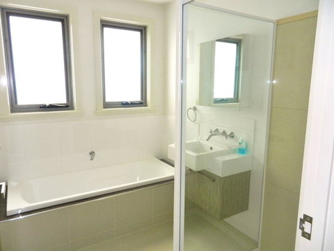 170 Hazards View - Unit 1 - Darwin Holiday 8