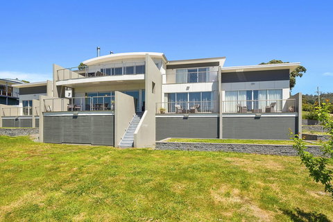 The Cove Kettering - Darwin Holiday 2