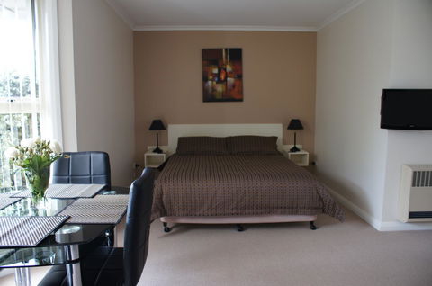 Shearwater Cottages - Darwin Holiday 6