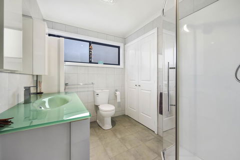 Seaspray - Darwin Holiday 13