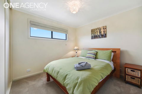 Seaspray - Darwin Holiday 10