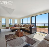 Seaspray - Darwin Holiday
