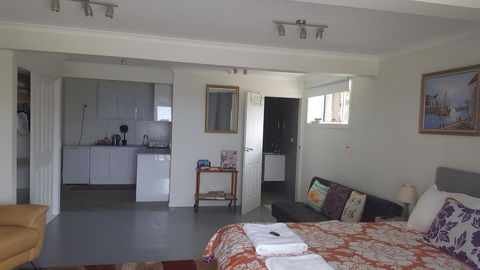 AppleBay Guest House - Darwin Holiday 16