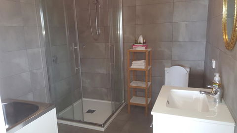 AppleBay Guest House - Darwin Holiday 8