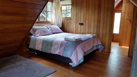 Whispering Hills Retreat - Darwin Holiday 2