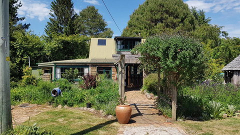 Whispering Hills Retreat - Darwin Holiday 1