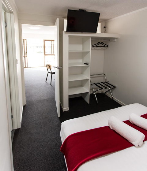 Eastcoaster Tasmania - Darwin Holiday 21