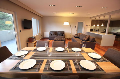 Sunny 3 Bedroom Apartment In Sandy Bay - Darwin Holiday 7