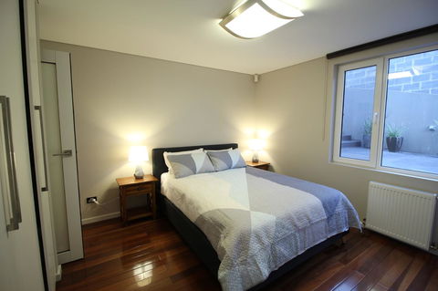 Sunny 3 Bedroom Apartment In Sandy Bay - Darwin Holiday 4
