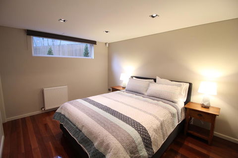 Sunny 3 Bedroom Apartment In Sandy Bay - Darwin Holiday 14