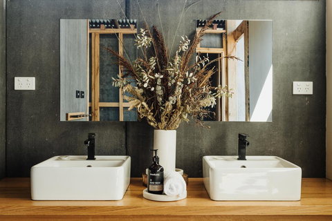 Bay Of Fires Bush Retreat - Darwin Holiday 17