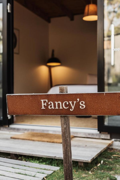 Bay Of Fires Bush Retreat - Darwin Holiday 24